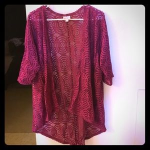 LuLaRoe Lindsay small Kimono 💗